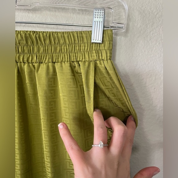 4th & Reckless Geometric Satin Wide Leg Pants in Lime Green Women’s Size L - Picture 7 of 15